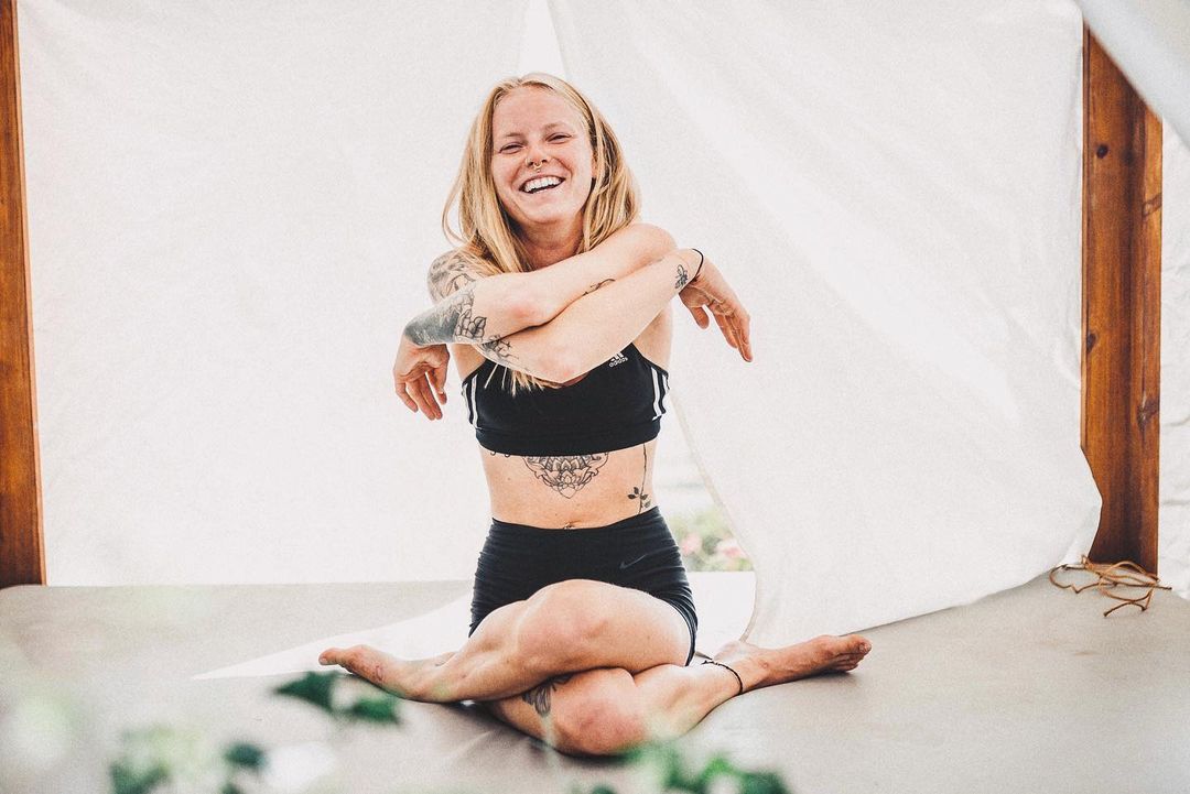 Arm balances workshop with Ella Tighe